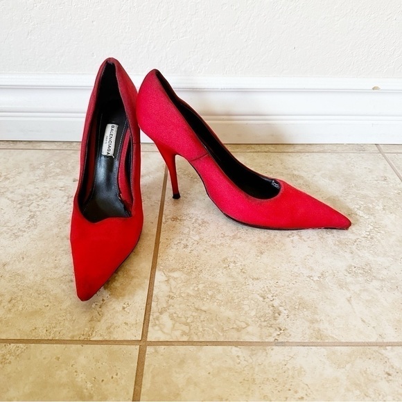 Authentic balenciaga red cloth knife heels size 38 - Picture 1 of 5